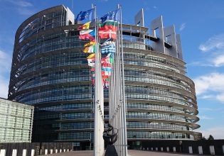 Μεταναστευτικό: Τίθεται σε ψηφοφορία στην Ευρωβουλή το νέο σύμφωνο