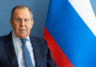 Λαβρόφ: «Καμία τρομοκρατική επίθεση δεν εκφοβίζει τους λαούς της Ρωσίας και της Λευκορωσίας»