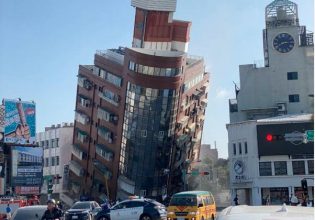 Ταϊβάν: Τρομερές εικόνες με κατάρρευση κτιρίων από σεισμό 7,2 Ρίχτερ – Προειδοποίηση για τσουνάμι στην Ιαπωνία