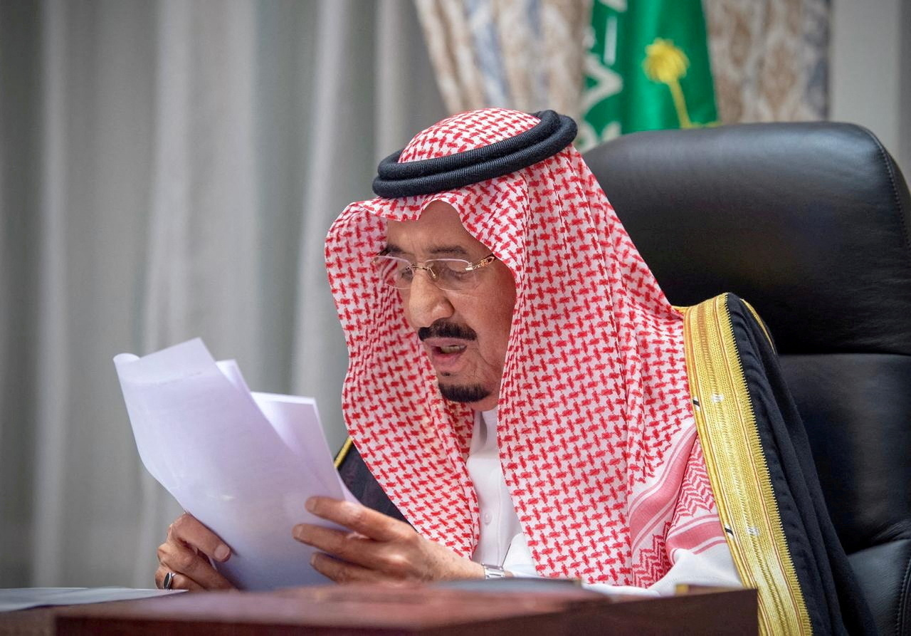 Σαουδική Αραβία: Φουντώνουν τα σενάρια για την υγεία του βασιλιά Σαλμάν - Ο διάδοχος ανέβαλε ταξίδι