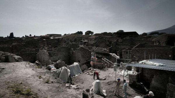 Μπορούν οι αρχαιολόγοι να εντοπίσουν τους επιζώντες της Πομπηίας;