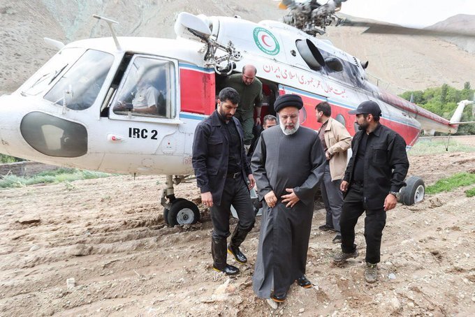 Ιράν: Ανώμαλη προσγείωση για το ελικόπτερο που μετέφερε τον πρόεδρο της χώρας - Διασώστες στο σημείο