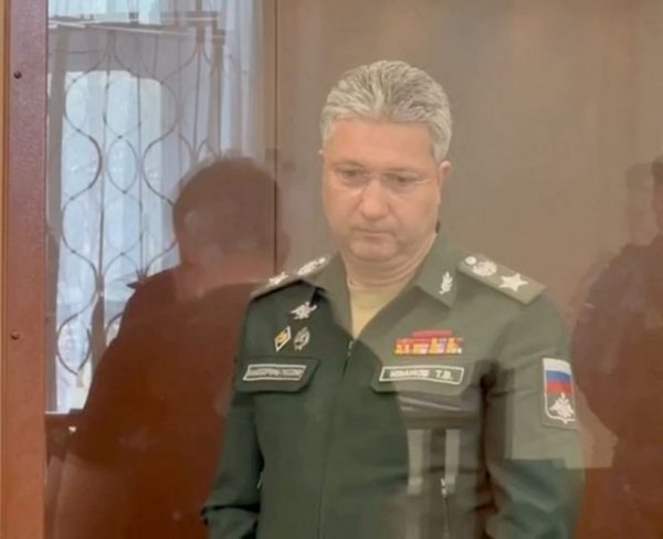 Τι συμβαίνει στη Ρωσία με τις συλλήψεις στρατιωτικών και αξιωματούχων;