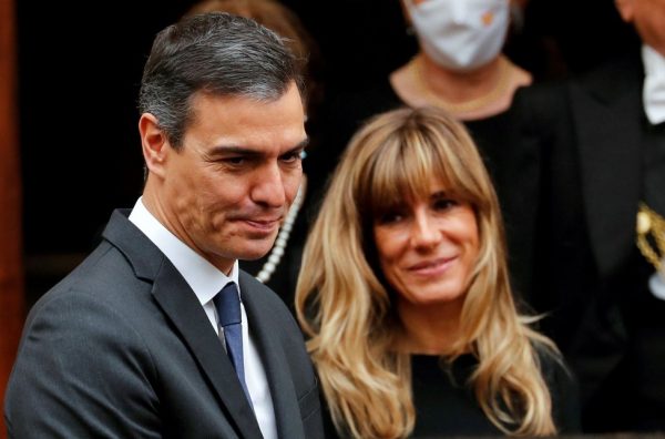 Ισπανία: Στον ανακριτή η σύζυγος του Πέδρο Σάντσεθ στο πλαίσιο έρευνας για διαφθορά εις βάρος της