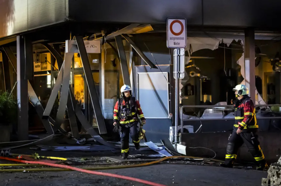 Ελβετία: Δύο νεκροί και έντεκα τραυματίες μετά την πυρκαγιά σε υπόγειο πάρκινγκ