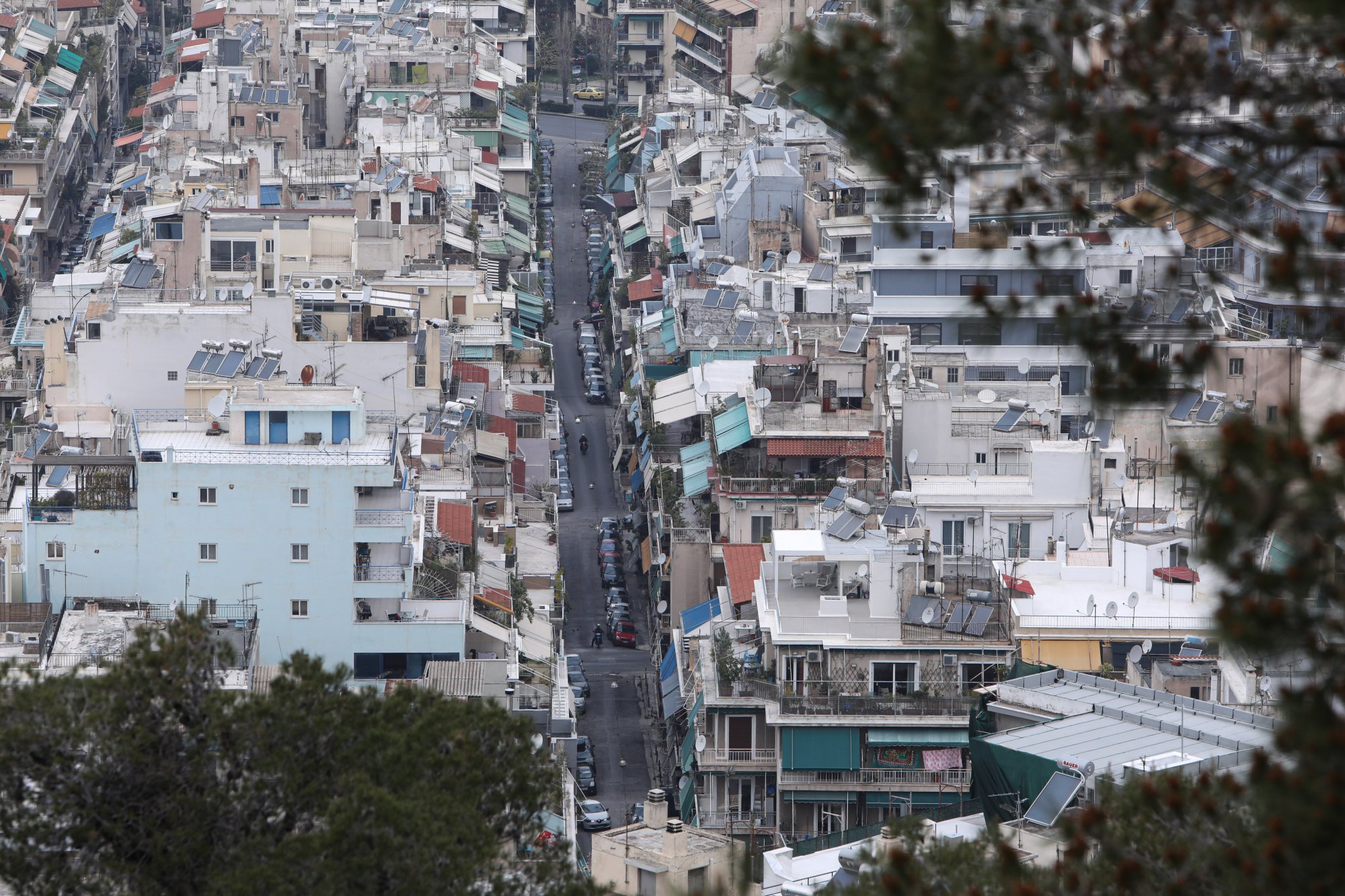 Επτά στους 10 Έλληνες αγοράζουν σπίτια άνω των 20 ετών – Στόχος η εξασφάλιση χαμηλότερης τιμής