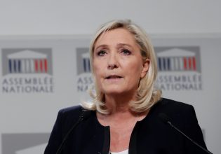 Μαρίν Λεπέν: Το «ισλαμοαριστερίστικο μπλοκ» είναι ο βασικός κίνδυνος που ελλοχεύει στη Γαλλία