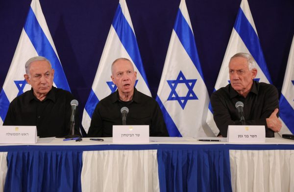 Live: «Σφάζονται» στην ισραηλινή ηγεσία – Αιχμηρές δηλώσεις Νετανιάχου, Γκάλαντ για τις σχέσεις με ΗΠΑ