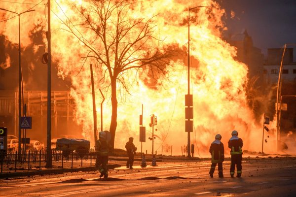 Ουκρανία: Τρεις φορές οι ετήσιες εκπομπές της Ελλάδας το CO2 από τον πόλεμο