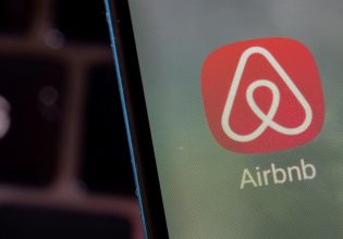 Airbnb: Στα ύψη η ζήτηση στην Ελλάδα το καλοκαίρι