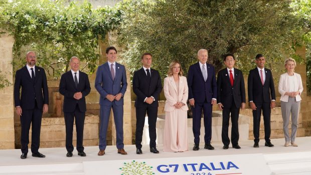 È in corso il vertice del G7 in Italia: l’agenda prevede il sostegno all’Ucraina