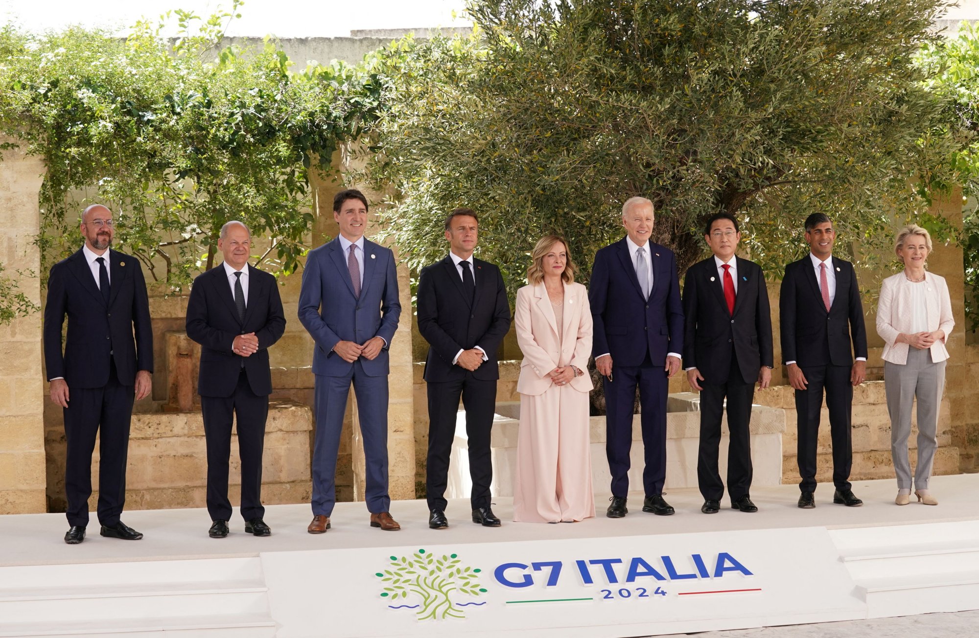 Σε εξέλιξη η σύνοδος κορυφής των G7 στην Ιταλία - Στην ατζέντα η παροχή στήριξης στην Ουκρανία