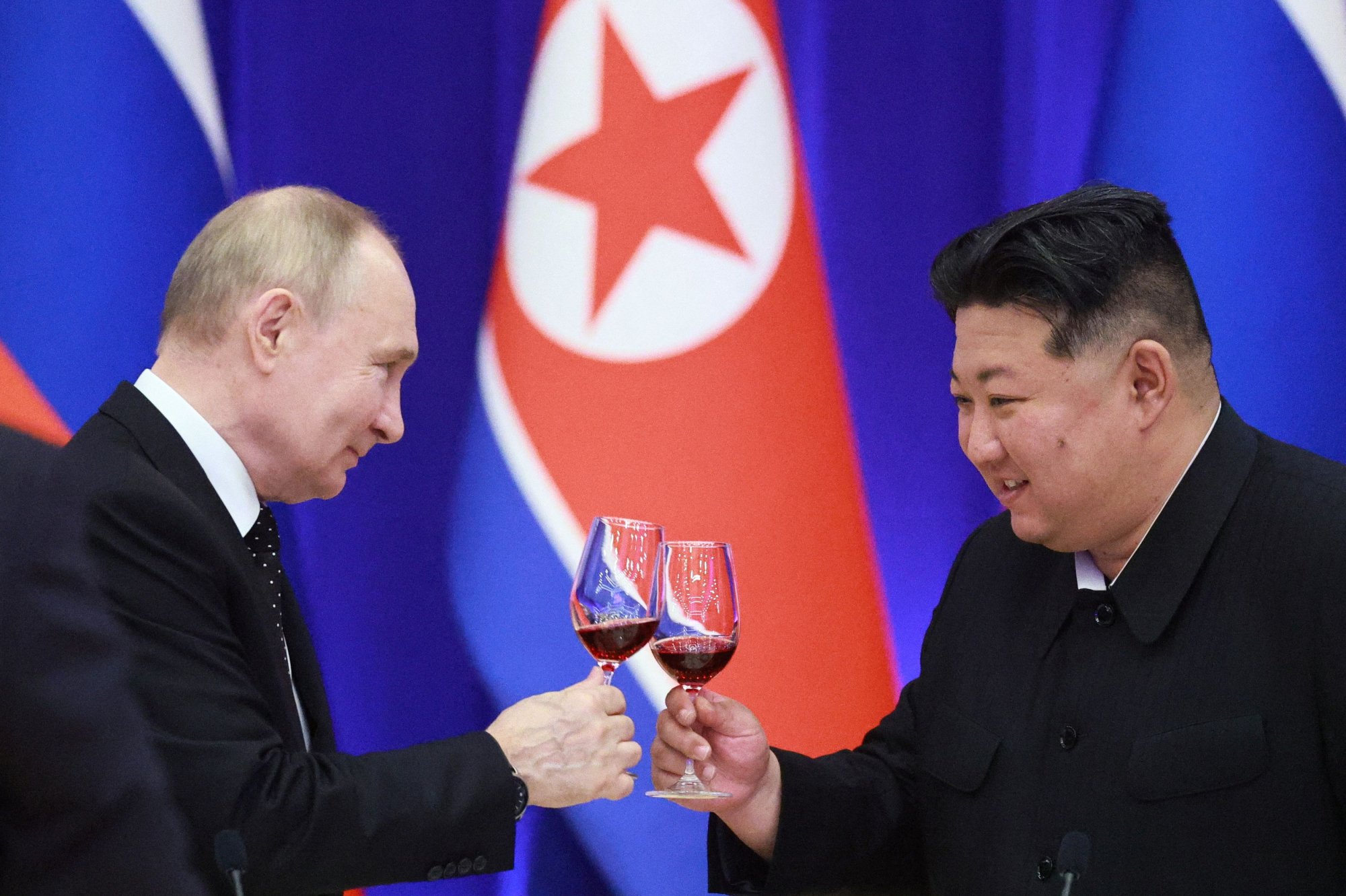 Πούτιν: Τι ήθελε να πετύχει με την επίσκεψη στη Βόρεια Κορέα - Τα μηνύματα και τα κέρδη