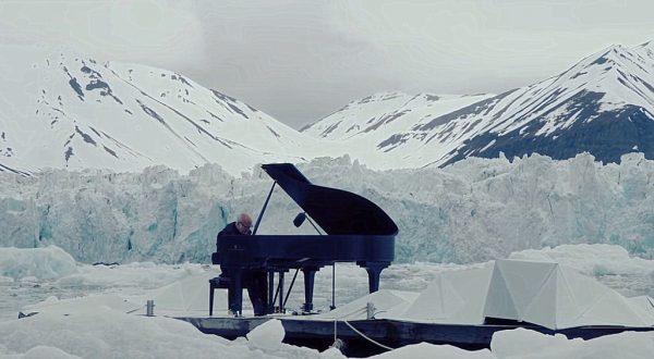 Ο μοναδικός Ludovico Einaudi επιστρέφει στην Αθήνα