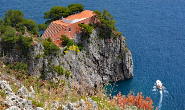 Η απίστευτη ιστορία του Casa Malaparte στο Κάπρι – Θρυλική τοποθεσία γυρισμάτων για τον Γκοντάρ