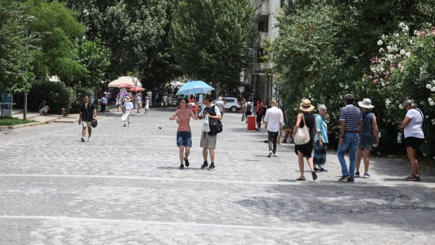 Climate change: Greece heading for hottest June on record