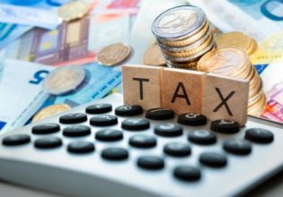 Έρχονται αλλαγές στη φορολόγηση των επαγγελματιών – Τα στοιχεία, τι εξετάζεται