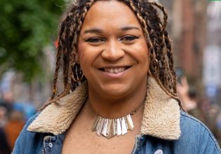 Η Iris Duane θέλει να γίνει η πρώτη μαύρη τρανς βουλεύτρια στο Κοινοβούλιο του Ηνωμένου Βασιλείου