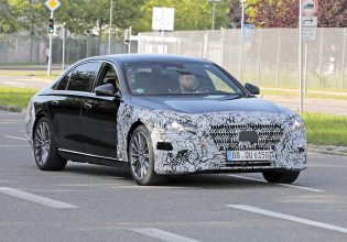 Mercedes-Benz S-Class: Oρόσημο εξελίξεων