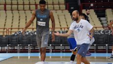 Εθνική μπάσκετ: Μπήκε ο Γιάννης στην προπόνηση – Επίσκεψη Διαμαντίδη, Παπαλουκά