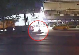Τροχαίο στην Λ. Αθηνών: Δύο αυτοκίνητα χτύπησαν διαδοχικά και εγκατέλειψαν την 17χρονη