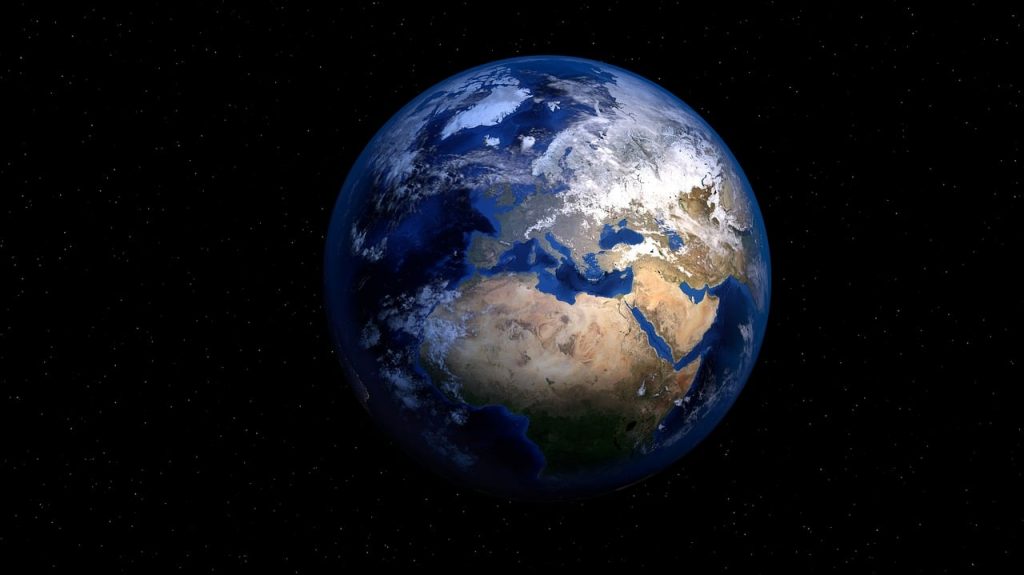 Πιστεύετε ότι η Γη είναι επίπεδη; – Κάποιος θέλει να σας στείλει στο Διάστημα και να σας διαψεύσει μια και καλή