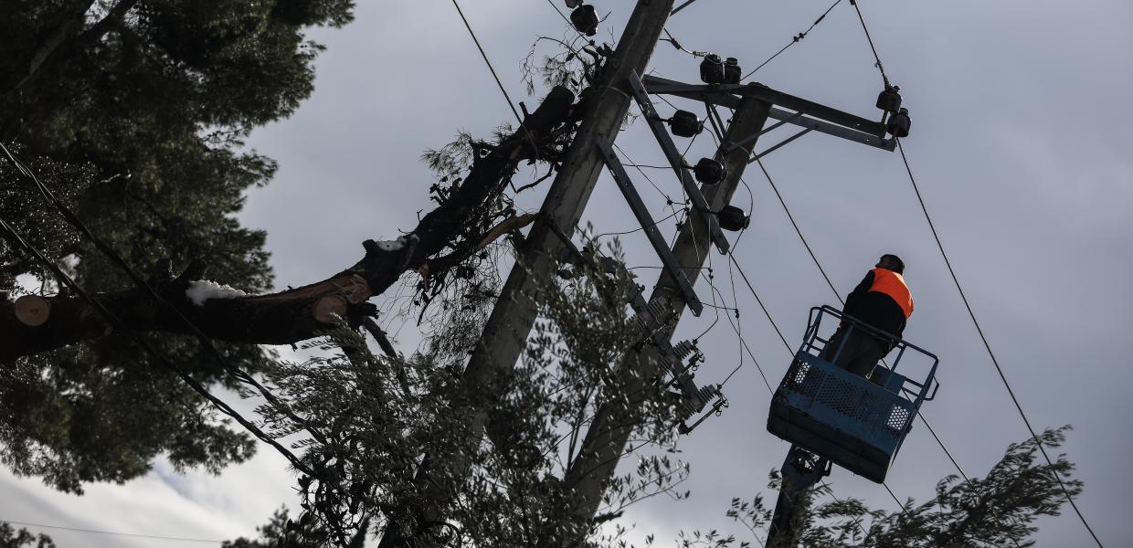 Εργατικό δυστύχημα στην Κέρκυρα - Εργαζόμενος του ΔΕΔΔΗΕ έπαθε ηλεκτροπληξία