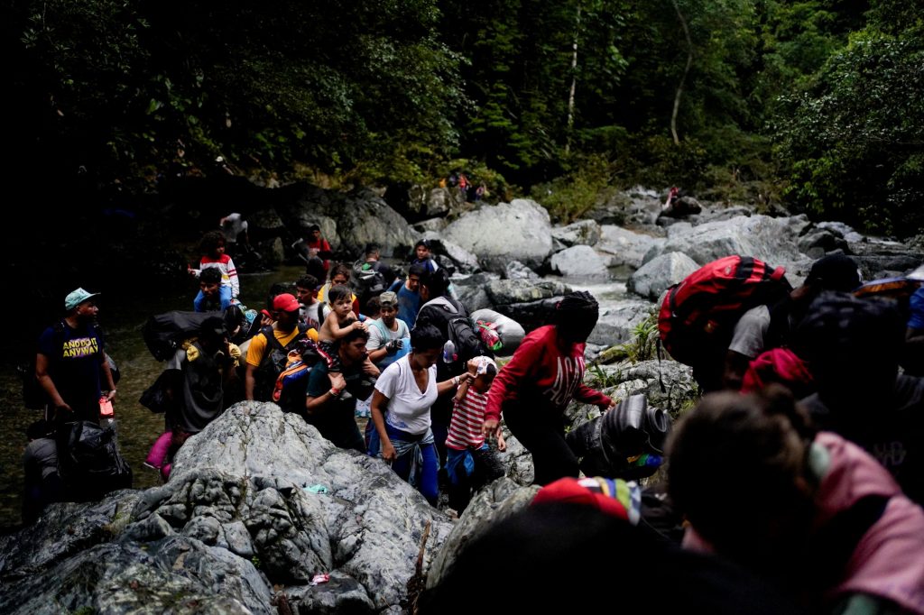 ΗΠΑ: Θα καταδιώξουν διακινητές μεταναστών στην επικίνδυνη ζούγκλα του Νταριέν