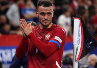 Νοκ άουτ ο Κόστιτς – Χάνει το υπόλοιπο Euro ο Σέρβος αμυντικός