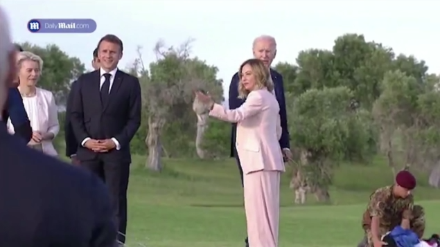 G7: Αποπροσανατολισμένος ξανά ο Τζο Μπάιντεν –  Τον βοήθησε η Μελόνι
