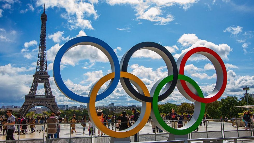 Οι Γάλλοι σκέφτονται να κρατήσουν τους Ολυμπιακούς κύκλους στον Πύργο του Άϊφελ μετά τους Αγώνες