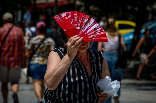 Γεράσιμος Σιάσος: Πέντε πρακτικές συμβουλές για τις ευπαθείς ομάδες κατά τη διάρκεια του καύσωνα