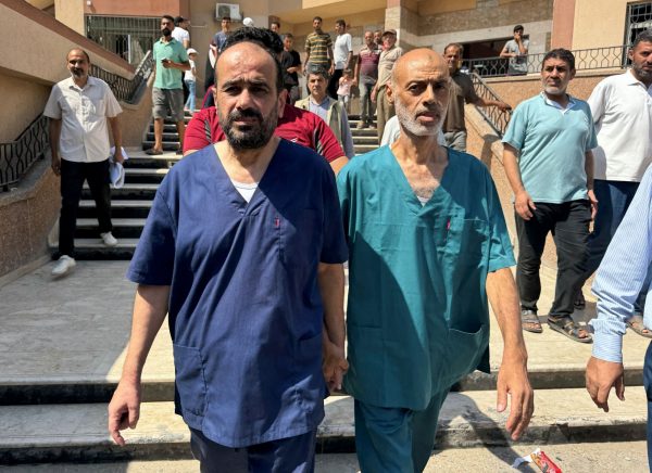Γάζα: Μετά από 8 μήνες αφέθηκε ελεύθερος ο διευθυντής του νοσοκομείου αλ Σίφα – «Μας βασάνιζαν μέρα και νύχτα»
