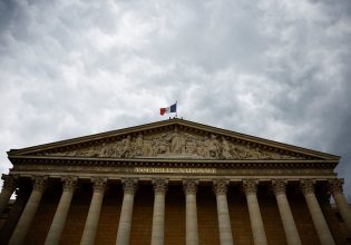 Η Γαλλία μετά τις εκλογές: Ένα πολιτικό εκκρεμές