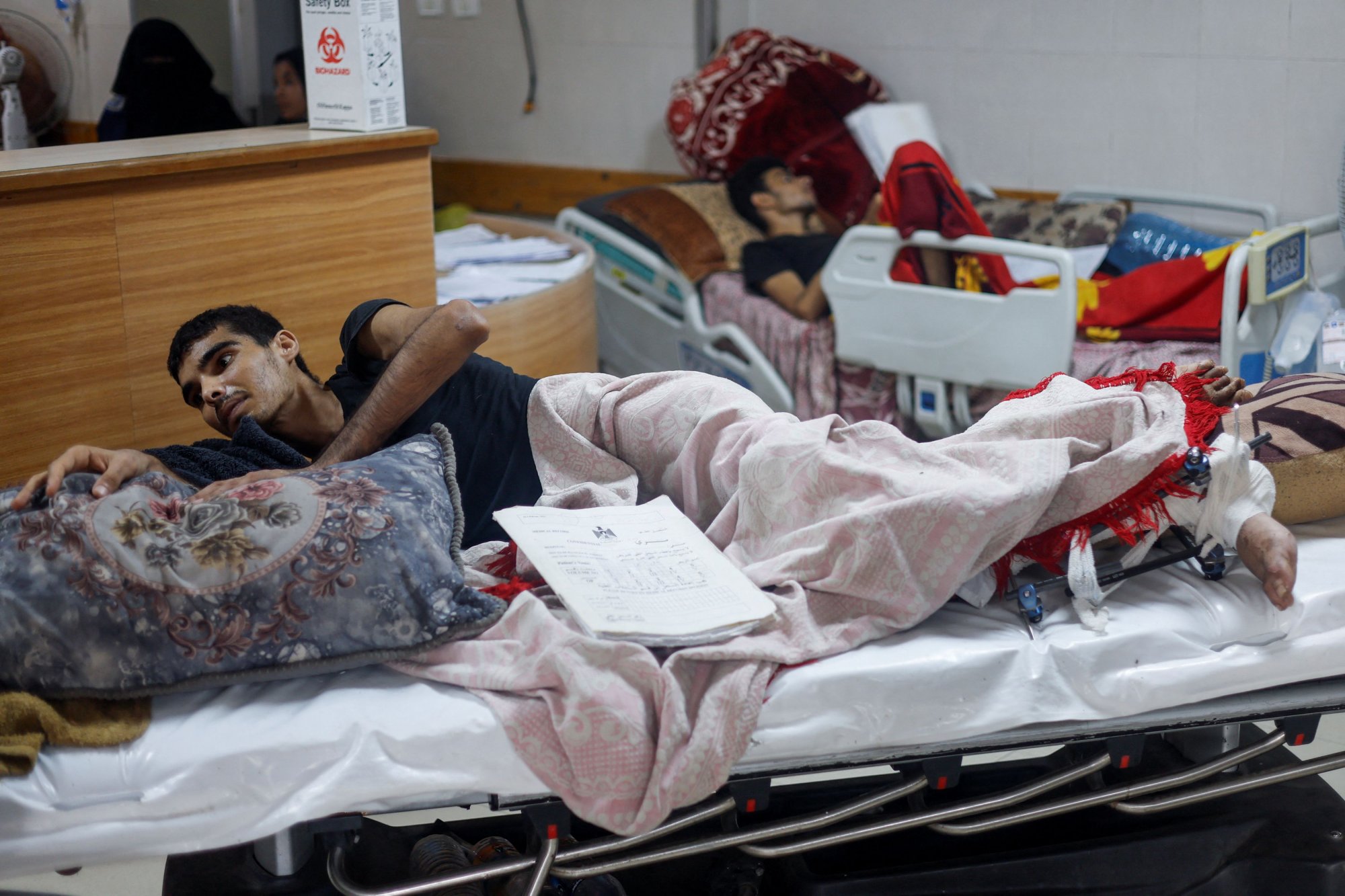 Γάζα: 12 Παλαιστίνιοι σκοτώθηκαν σε αεροπορική επιδρομή σε «ασφαλή ζώνη» - Νέα ισραηλινά χτυπήματα στον Λίβανο