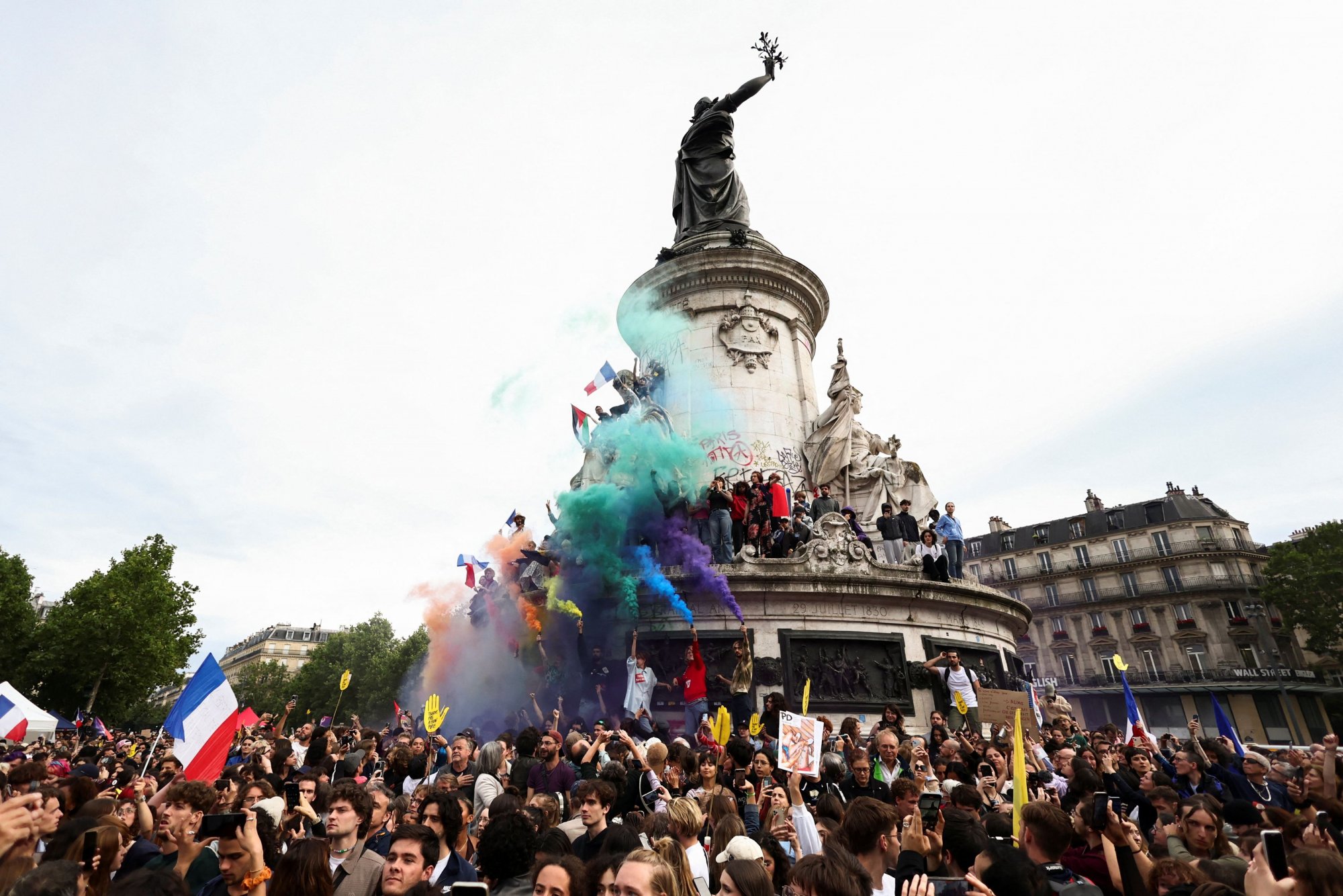 Εκλογές Γαλλία: Ανησυχία για τις επιπτώσεις μιας ακροδεξιάς κυβέρνησης στην εξωτερική πολιτική