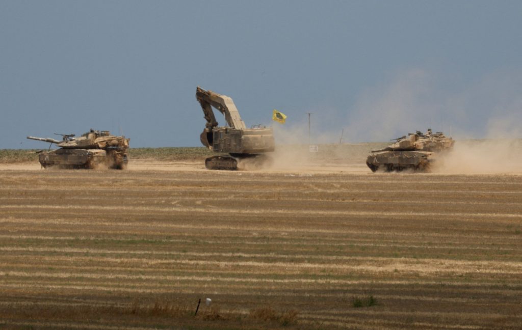 Βομβαρδισμοί και μάχες στη Γάζα, εχθροπραξίες στα σύνορα Ισραήλ – Λιβάνου