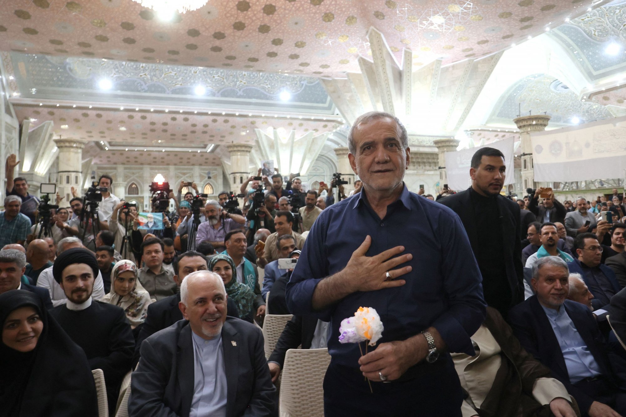 Εκλογές Ιράν: Ο Μασούντ Πεζεσκιάν ορκίζεται ενώπιον του κοινοβουλίου στις αρχές Αυγούστου