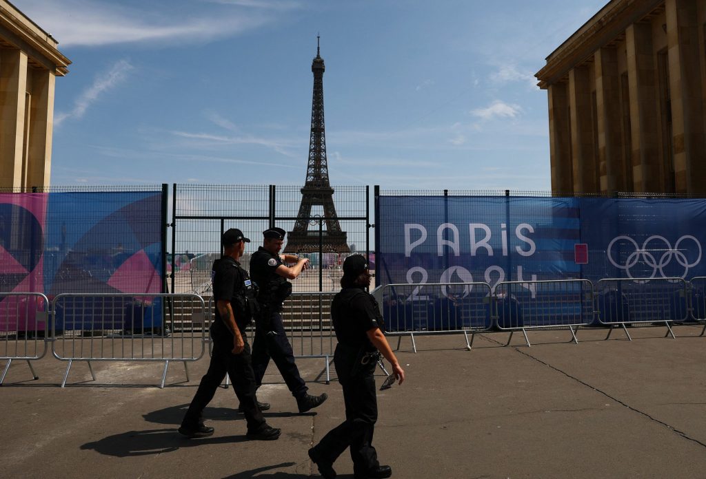 Ολυμπιακοί Αγώνες: Αστακός το Παρίσι – Οργισμένοι οι πολίτες, «νιώθουμε σαν φυλακισμένοι»