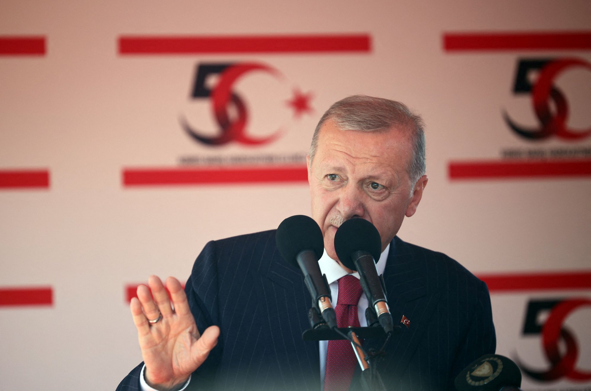 ΣΥΡΙΖΑ: Η Τουρκία αρνείται να εγκαταλείψει τα νεό-οθωμανικά της αφηγήματα