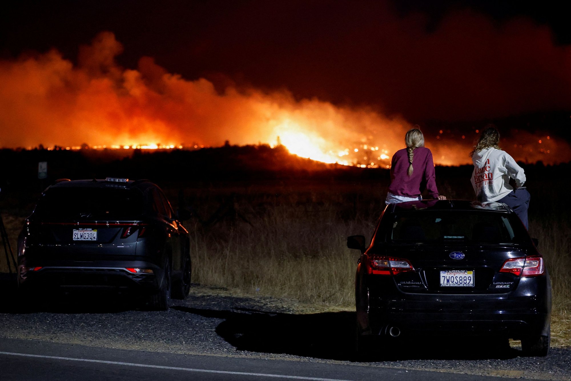 ΗΠΑ: Η δασική πυρκαγιά στην Καλιφόρνια διώχνει χιλιάδες κατοίκους από τις εστίες τους
