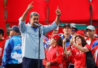 Βενεζουέλα: Σε ενδεχόμενο «λουτρό αίματος που μπορεί να προκαλέσουν οι φασίστες» αναφέρθηκε ο Μαδούρο