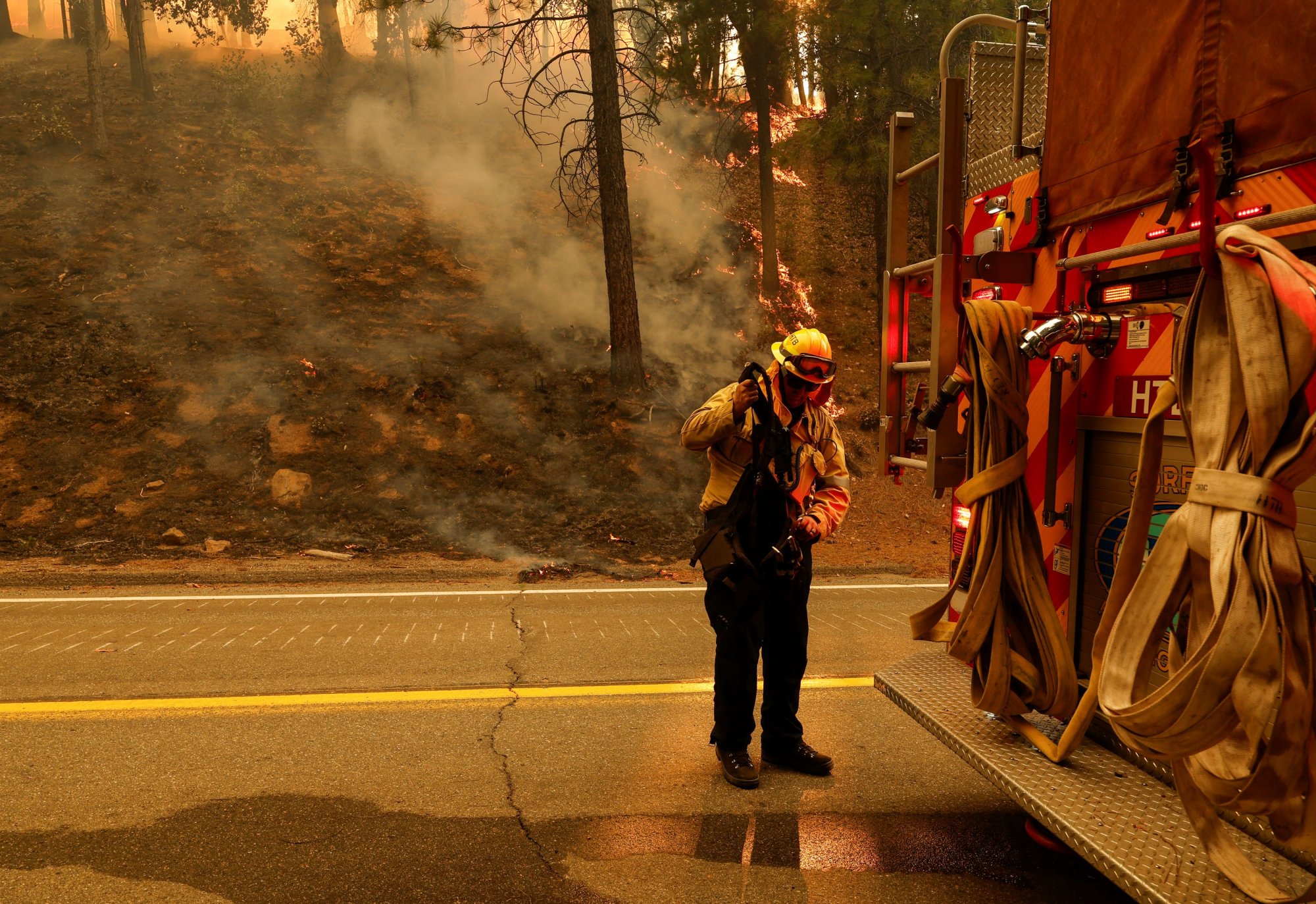 Φωτιά στην Καλιφόρνια: Θεωρείται εμπρησμός και εξαπλώνεται ραγδαία - «Να είστε έτοιμοι να φύγετε»