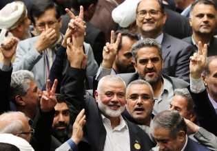 Live οι εξελίξεις μετά τη δολοφονία Χανίγια: «Οι τρομοκράτες θα μετανιώσουν», λέει ο πρόεδρος του Ιράν