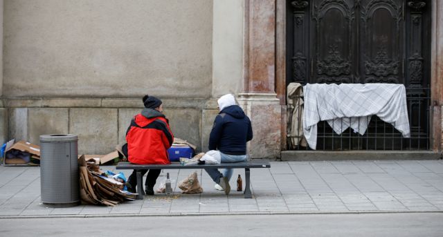 Έχουν δουλειές, αλλά όχι σπίτια – Η αθέατη κρίση των αστέγων στην Αμερική φτάνει και στην Ευρώπη;