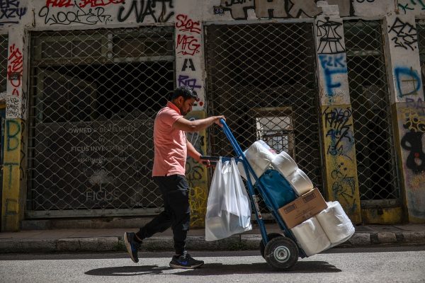 Εξαήμερη εργασία: Απορεί ο διεθνής Τύπος με την πρωτοβουλία της Ελλάδας – «Βήμα προς τη λάθος κατεύθυνση»