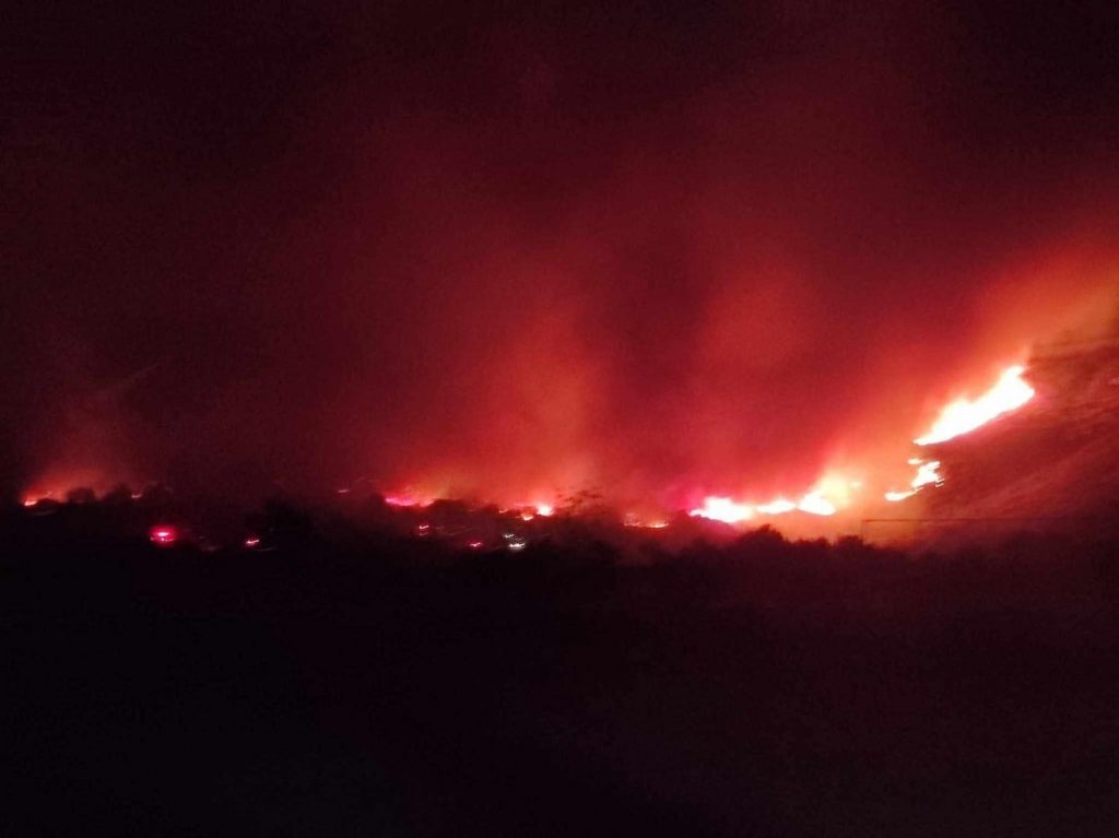 Δήμαρχος Κύμης Αλιβερίου: Κάηκαν περίπου 10.000 στρέμματα