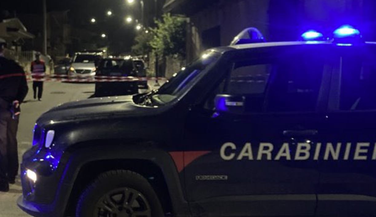Ιταλία: Στυγερό έγκλημα - Αποκεφάλισε τον αδερφό του και πέταξε το κεφάλι από το μπαλκόνι