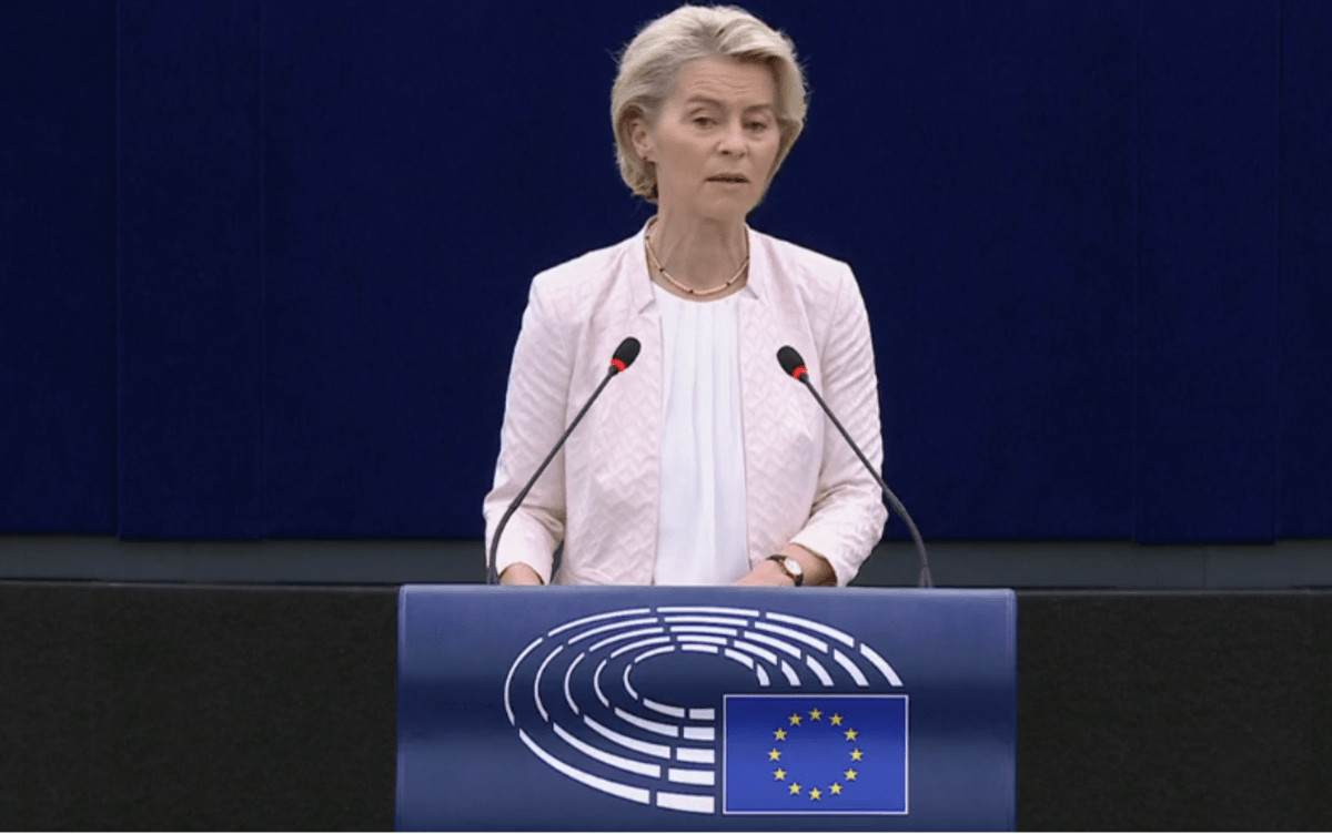Φον ντερ Λάιεν: Σε εξέλιξη η ομιλία της στο Ευρωκοινοβούλιο