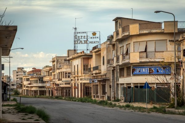 «Αμμόχωστος 3,5%»: Η μοναδική έκθεση φωτογραφίας του Σωτήρη Δανέζη στο Θησείο